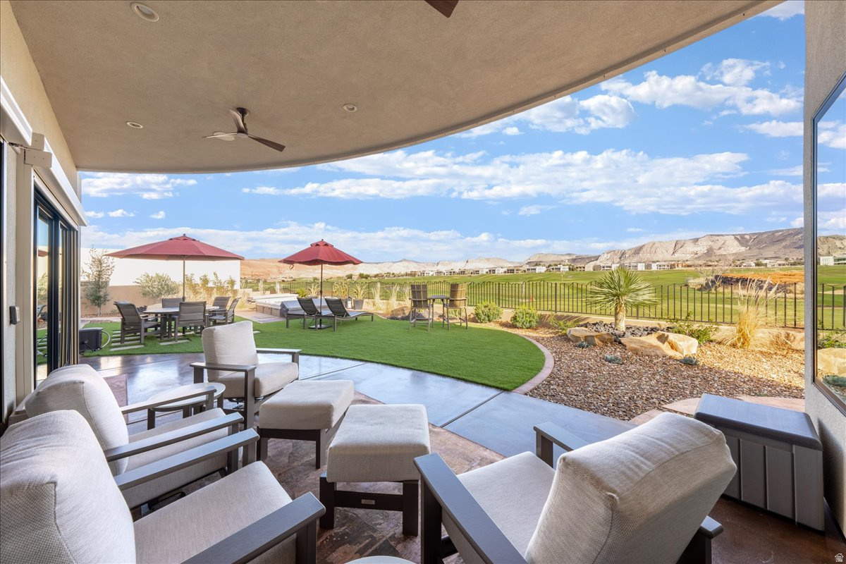 LEDGES OF ST GEORGE YELLOW KNOLLS 1 - Residential