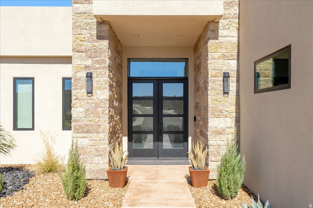 LEDGES OF ST GEORGE YELLOW KNOLLS 1 - Residential