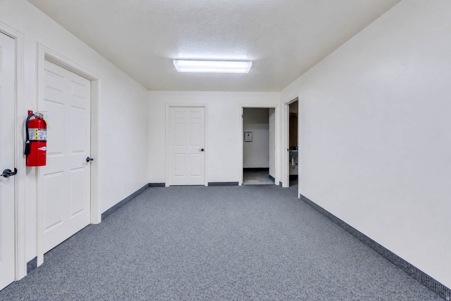 BROOKSIDE - Commercial Lease
