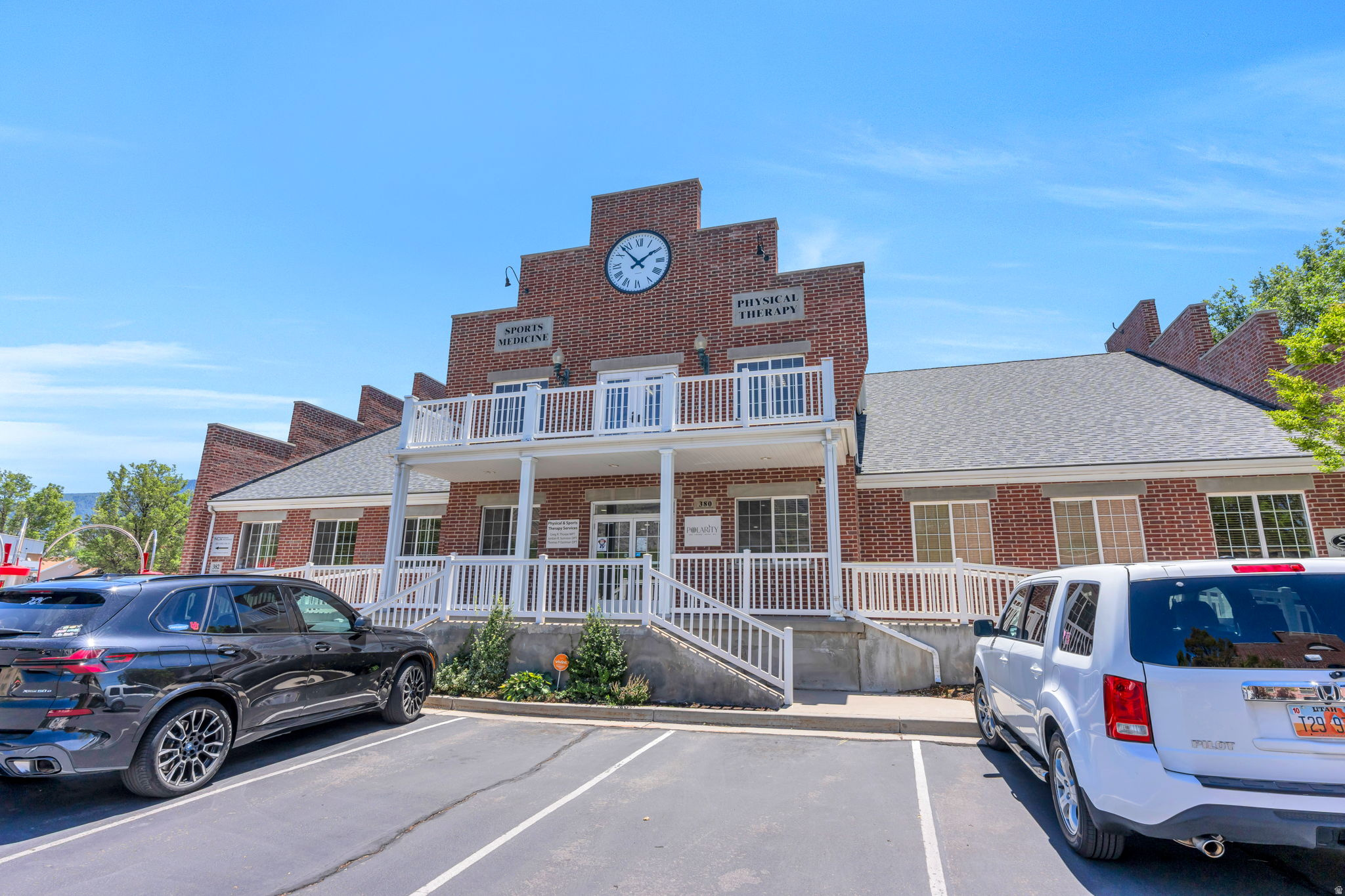 BROOKSIDE - Commercial Lease