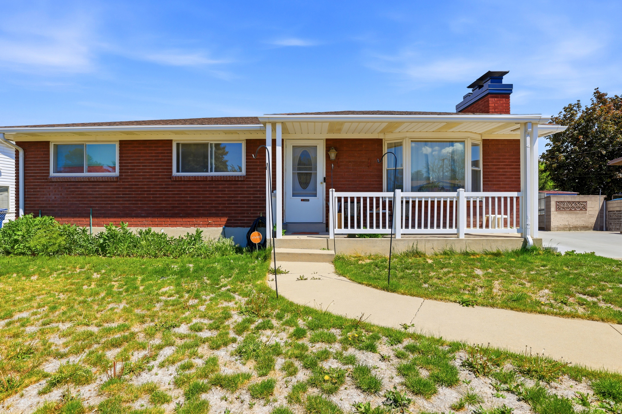 COLONY WEST - Residential