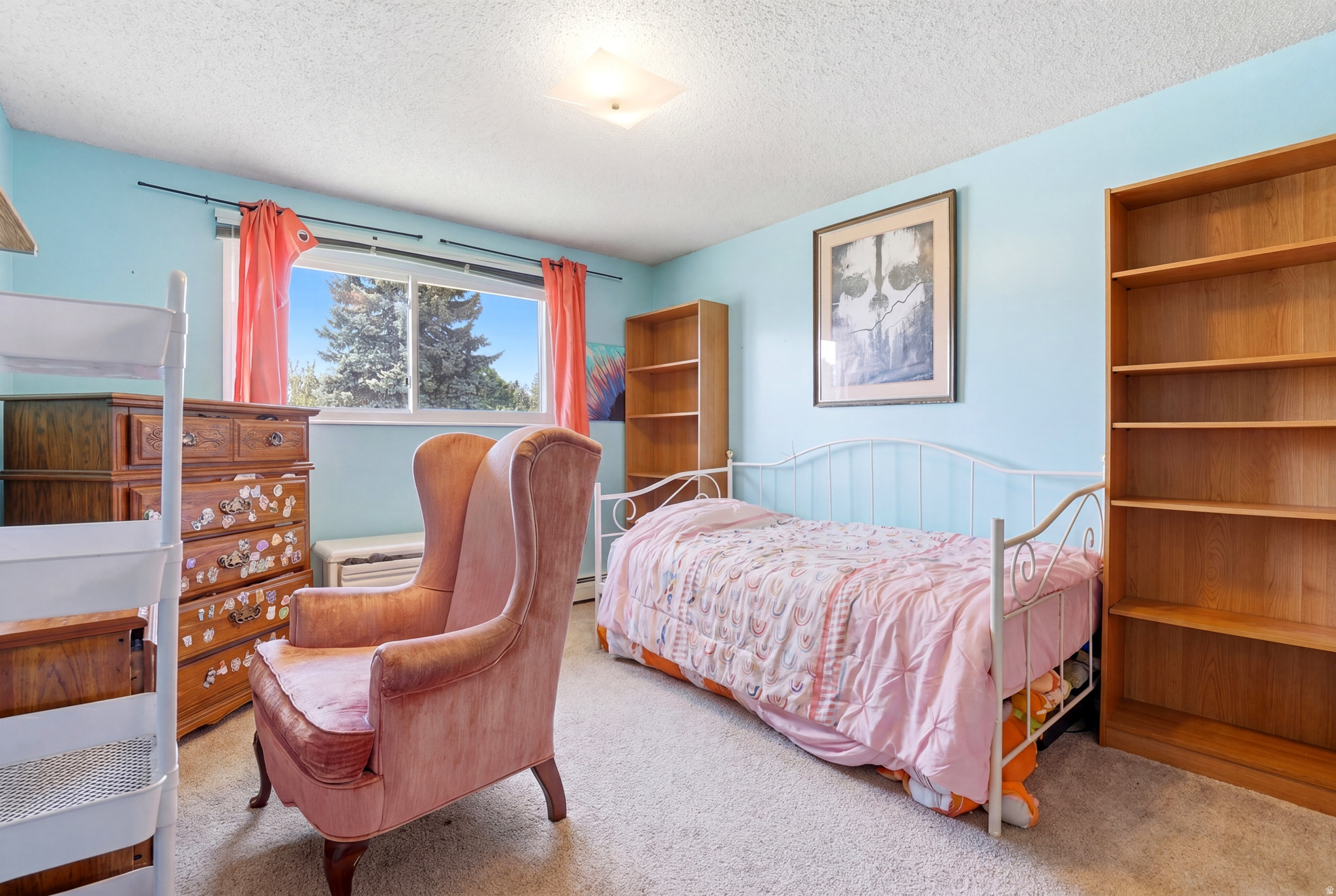 COLONY WEST - Residential