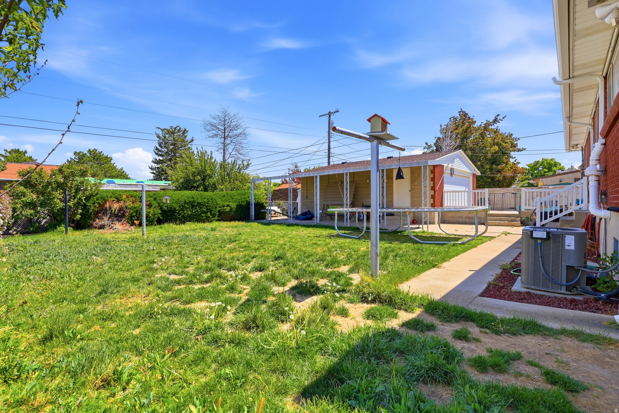 COLONY WEST - Residential