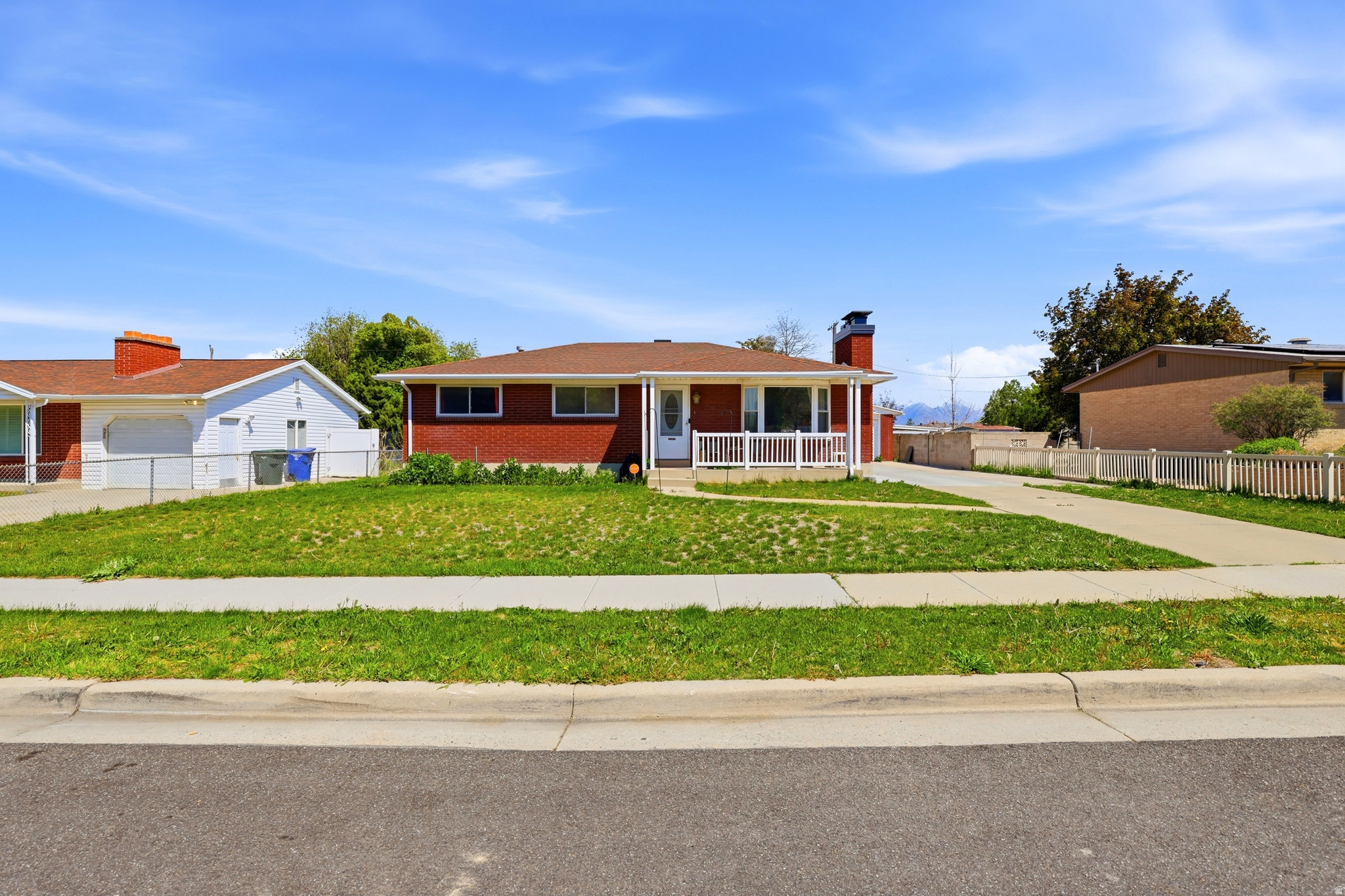 COLONY WEST - Residential
