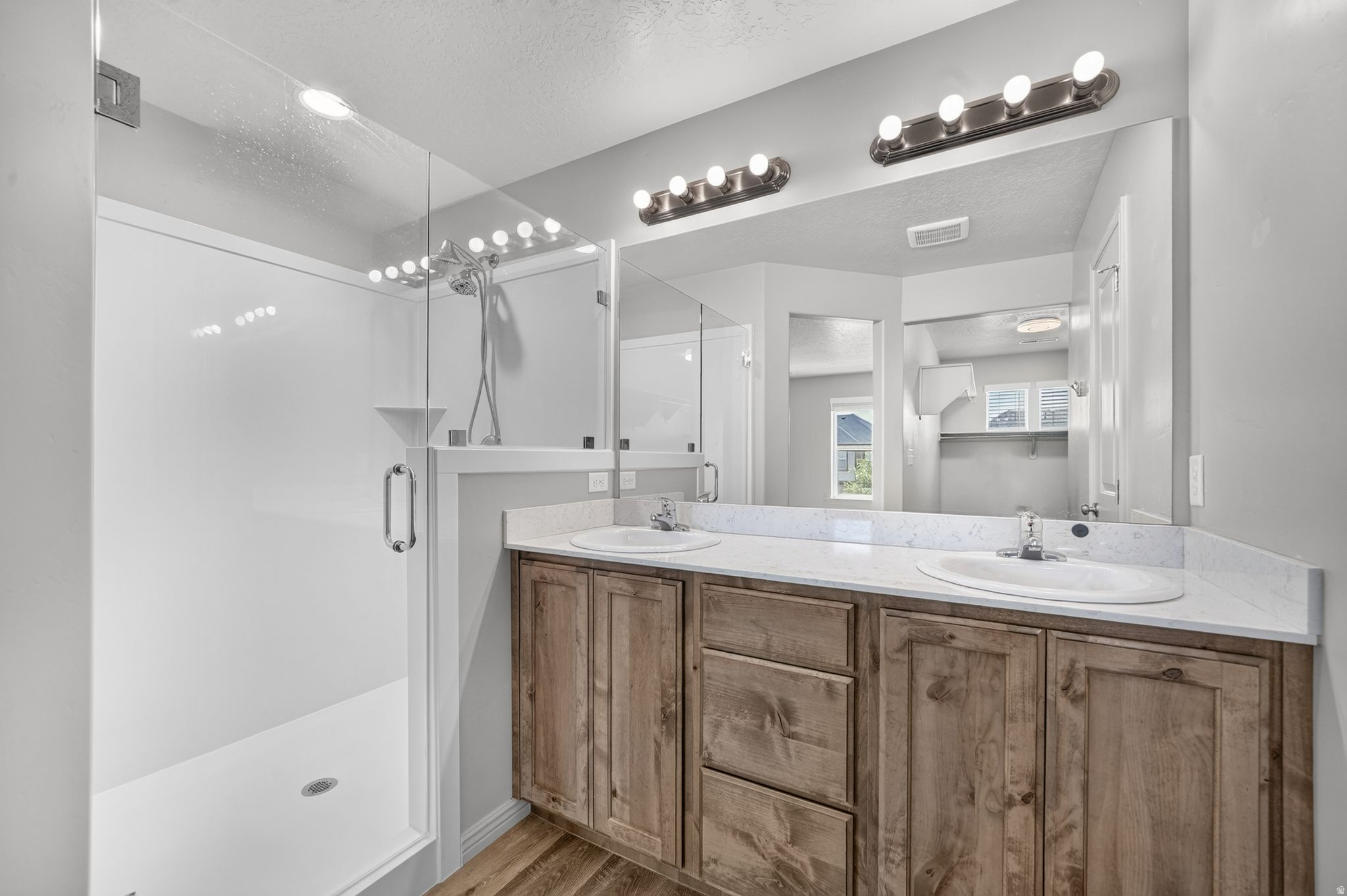 LEGACY TOWNHOMES - Residential