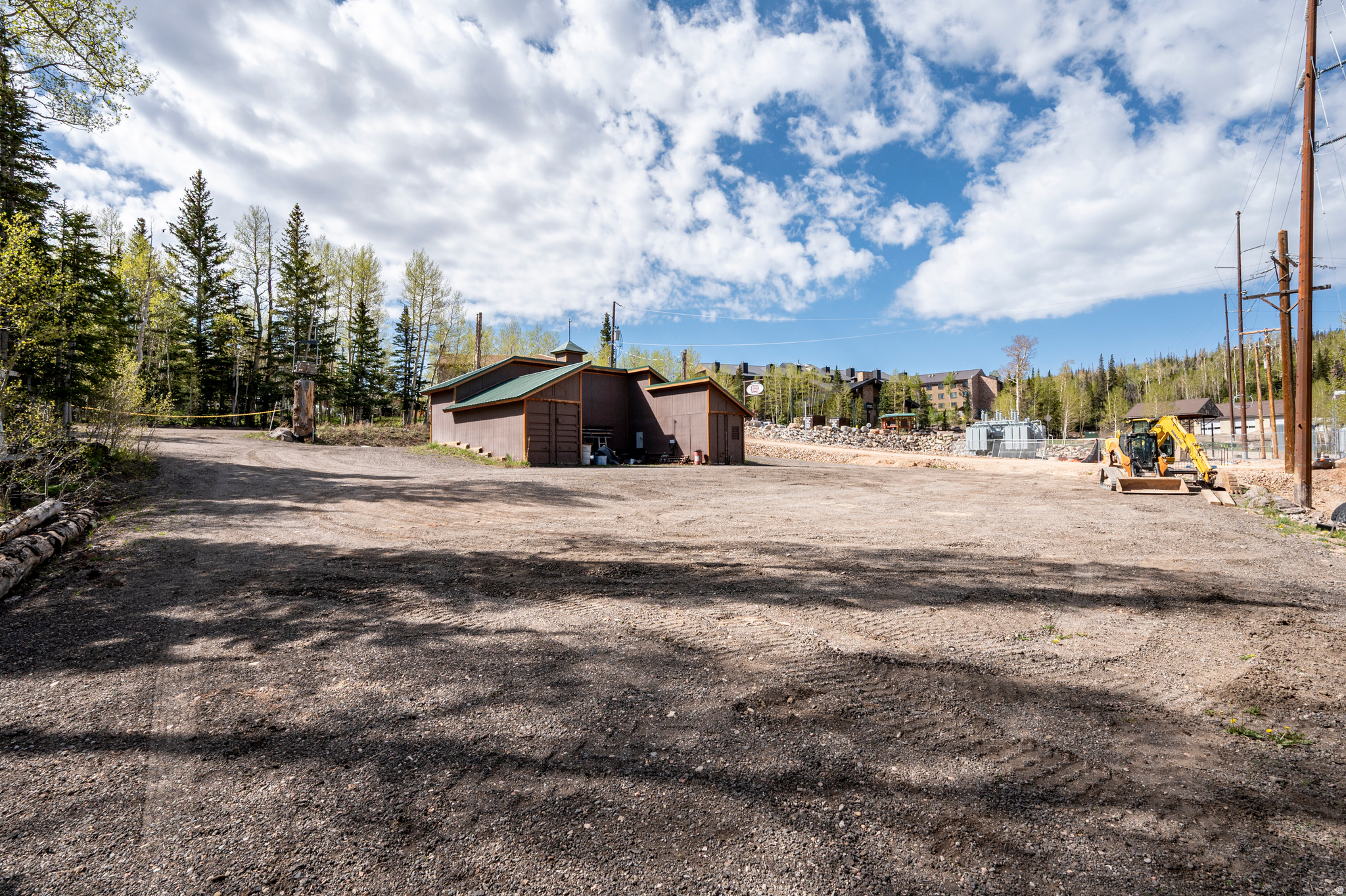 MOUNTAIR EVERGREEN ESTATES - Land