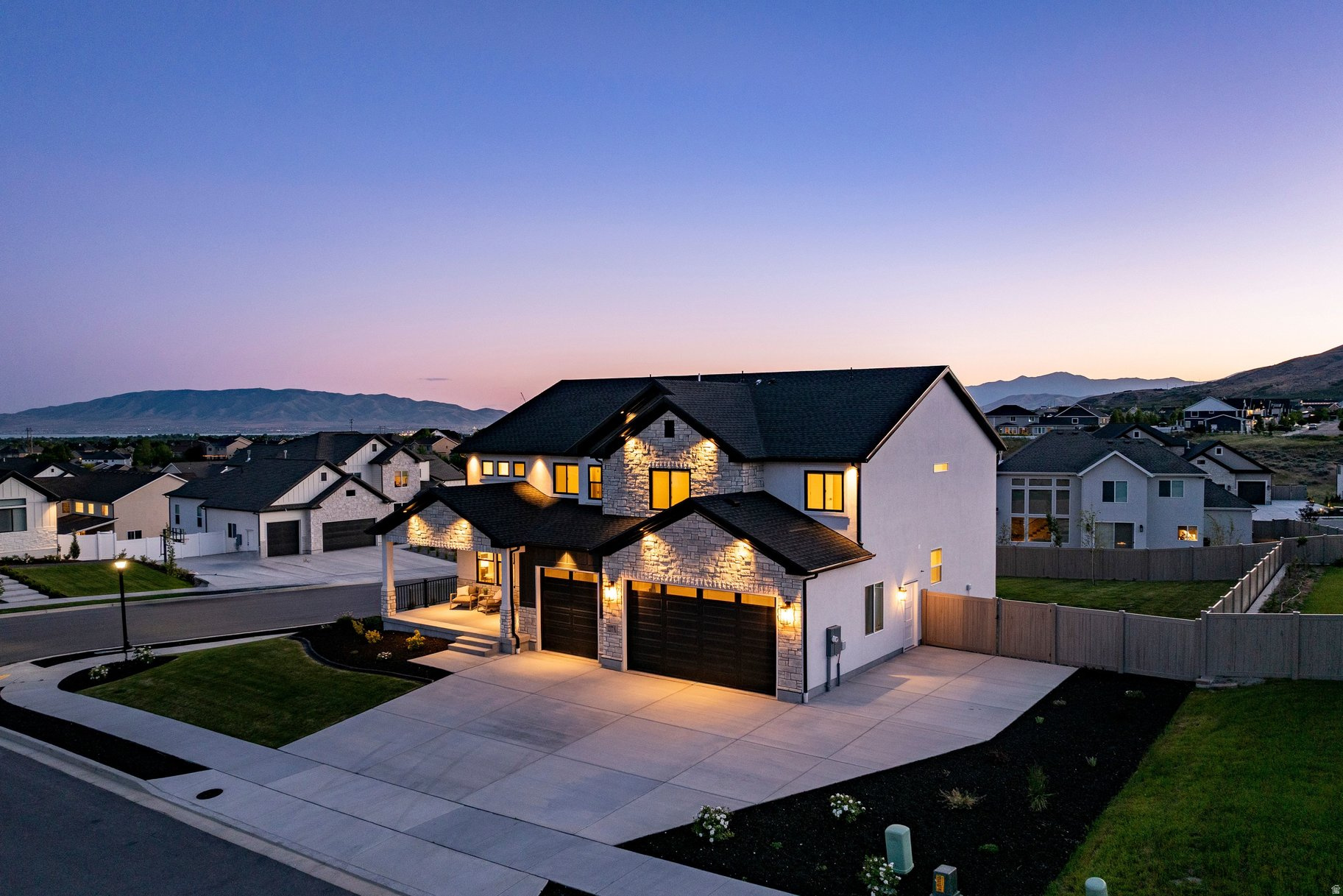 BEACON HILL - Residential