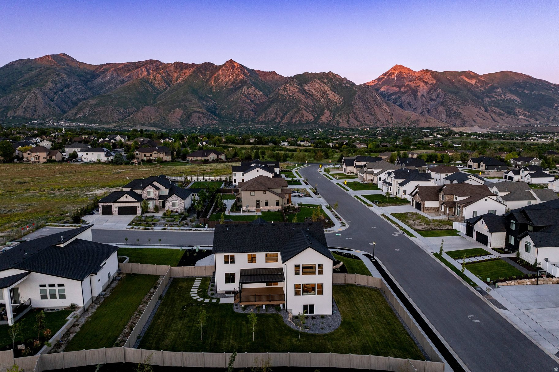 BEACON HILL - Residential