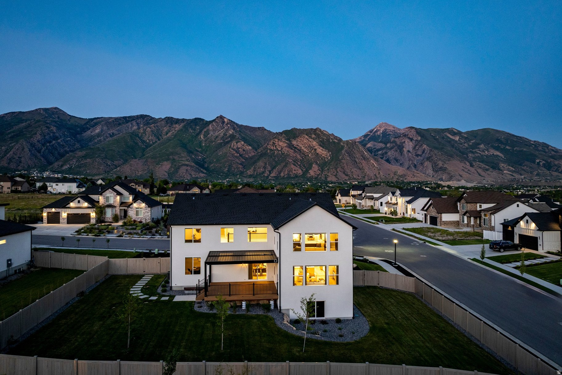 BEACON HILL - Residential