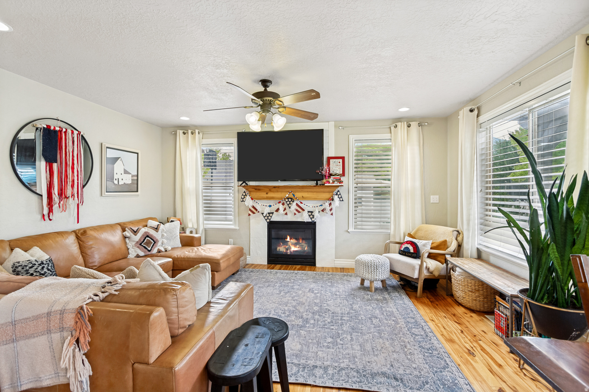 SUNNY RIDGE - Residential