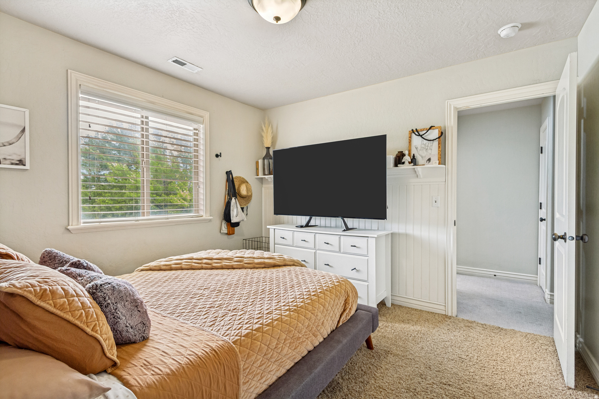 SUNNY RIDGE - Residential