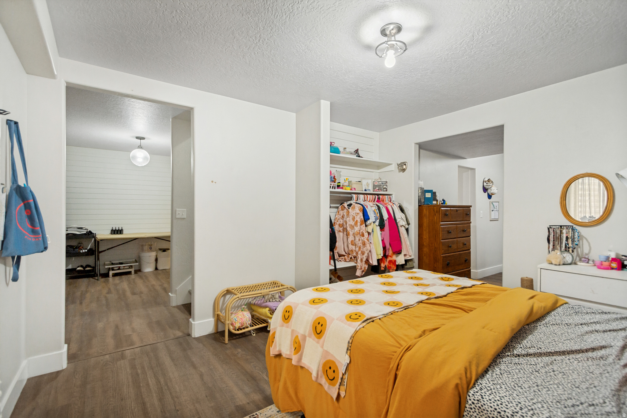 SUNNY RIDGE - Residential