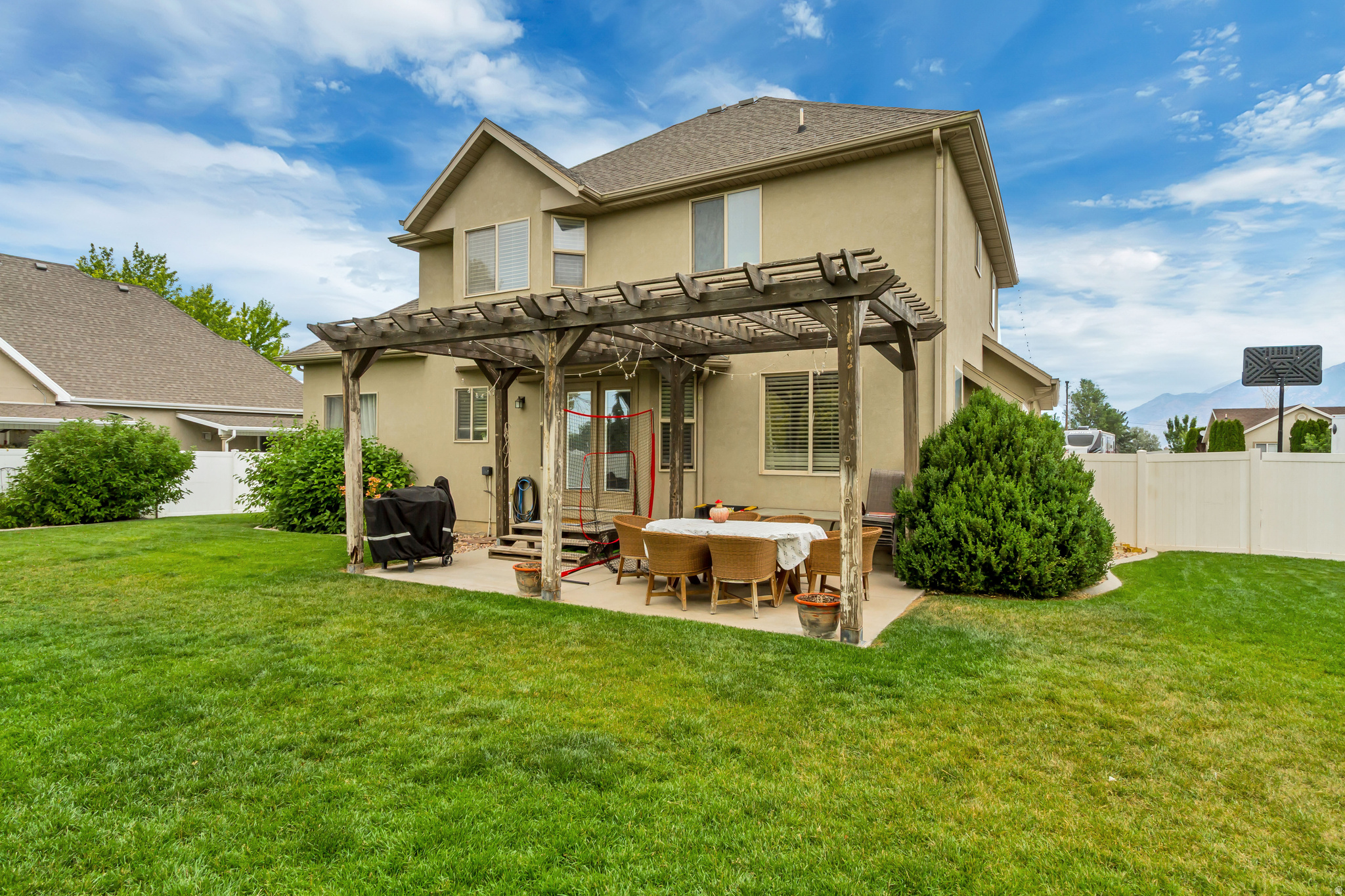 SUNNY RIDGE - Residential
