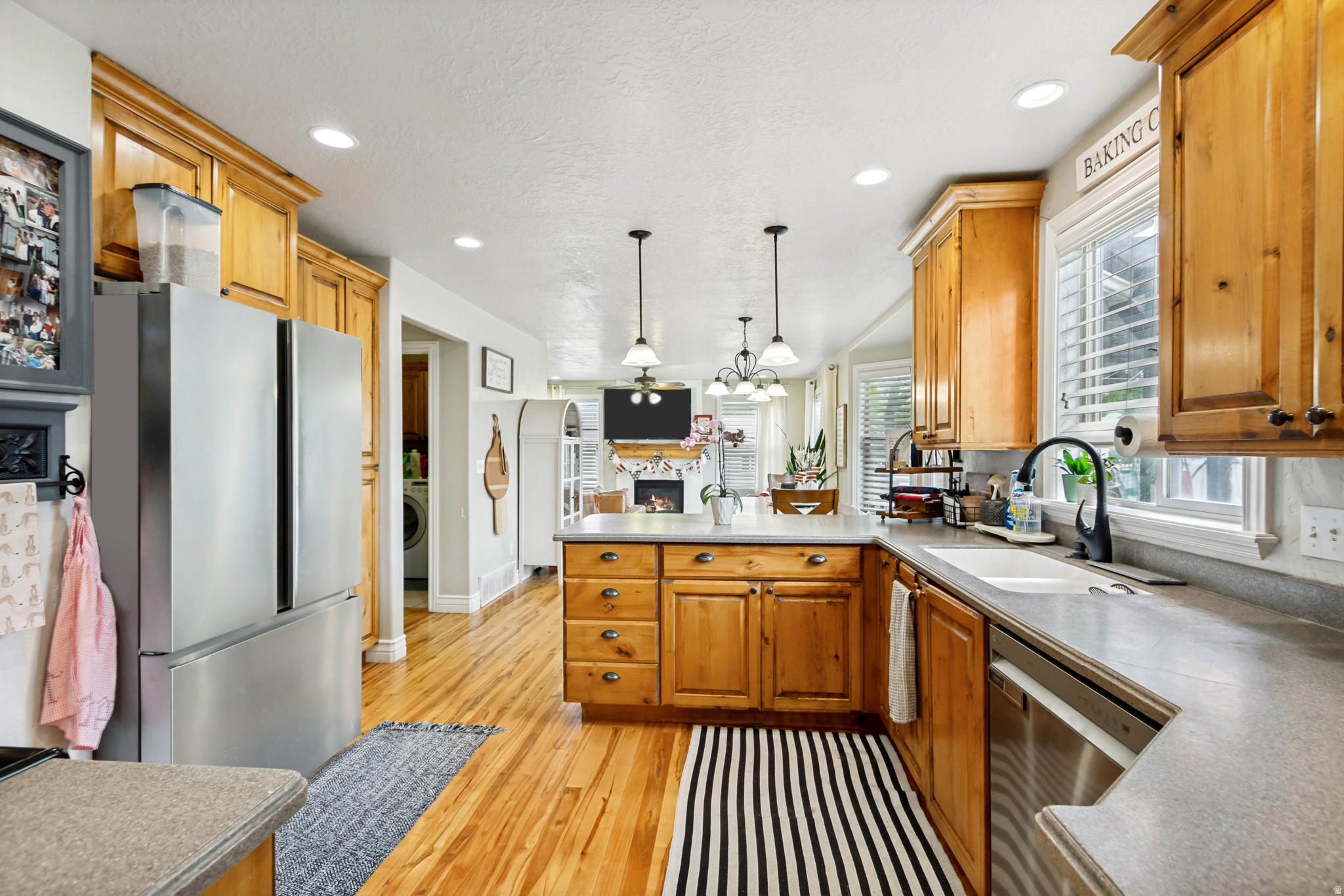 SUNNY RIDGE - Residential