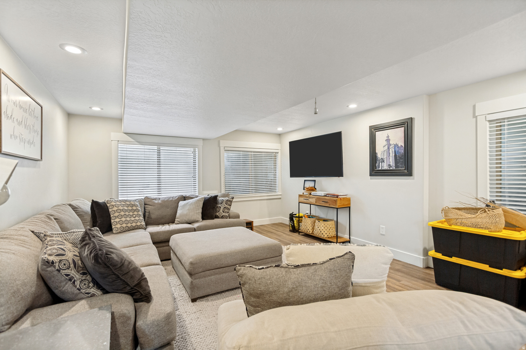 SUNNY RIDGE - Residential