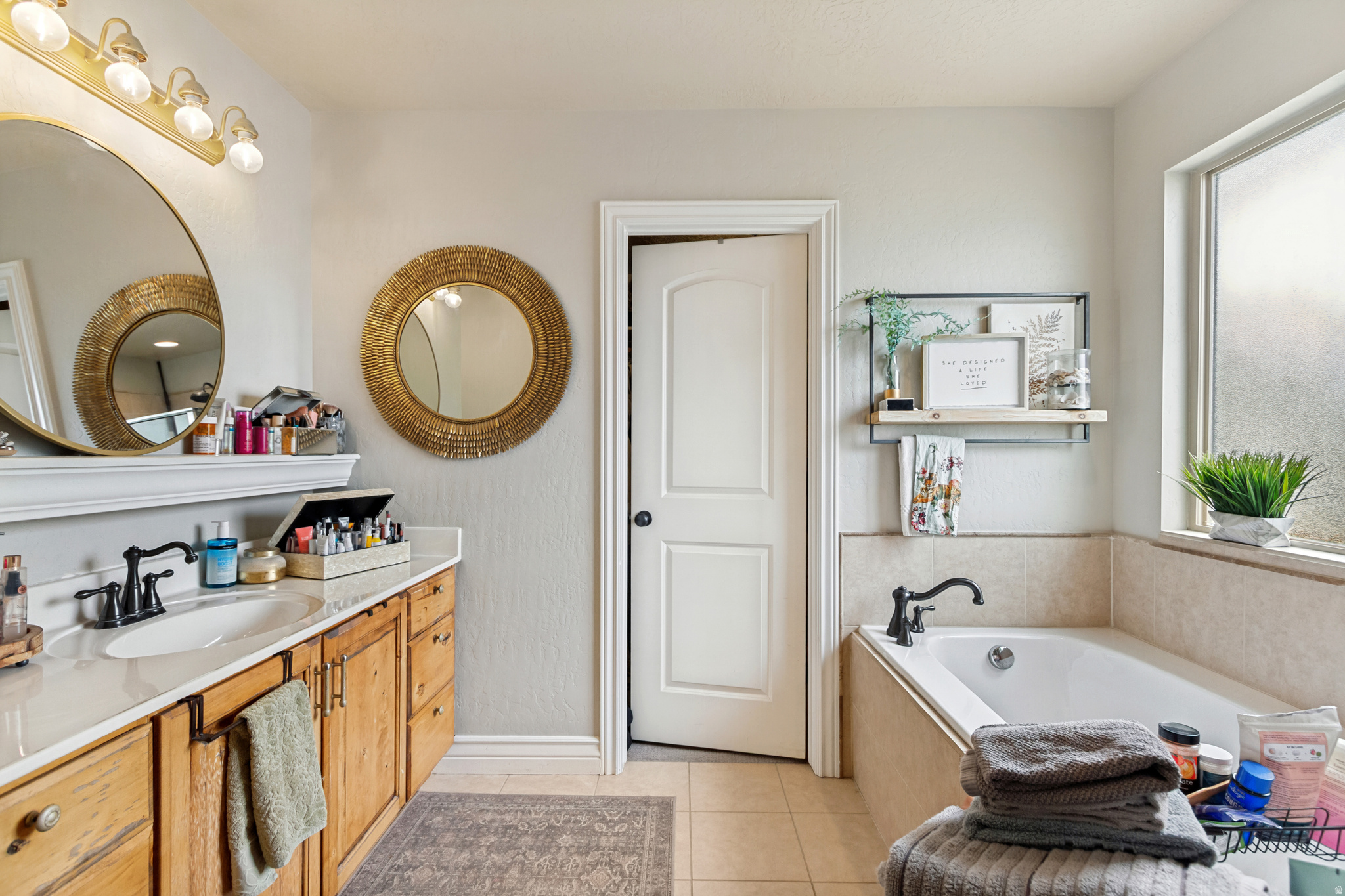 SUNNY RIDGE - Residential
