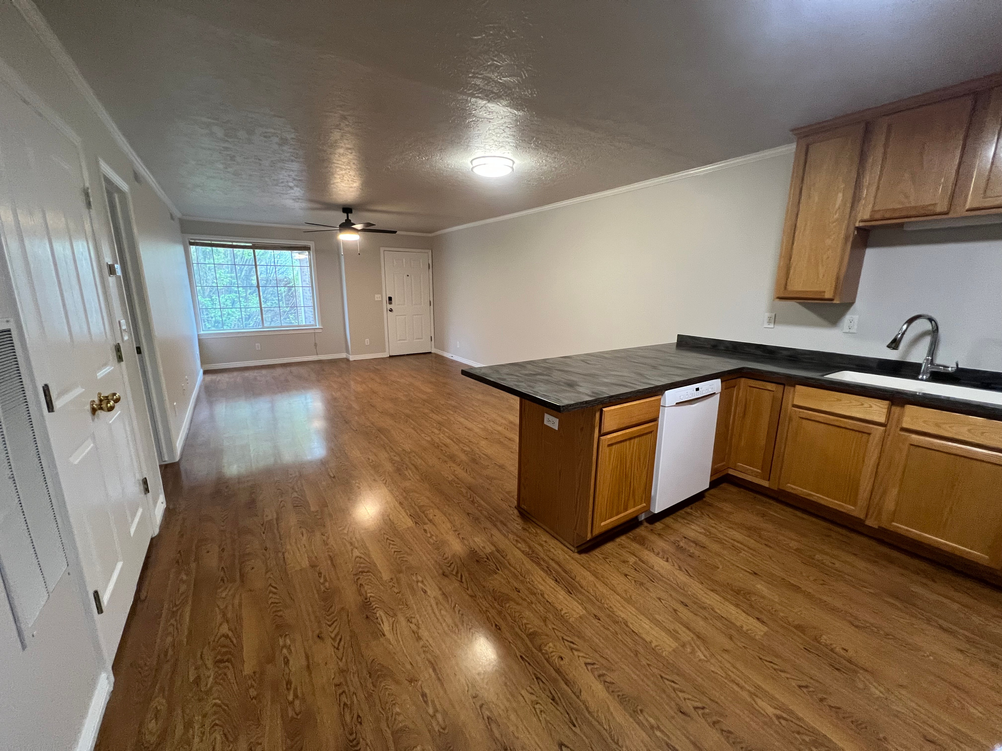 NORTH HAMPTON - Residential