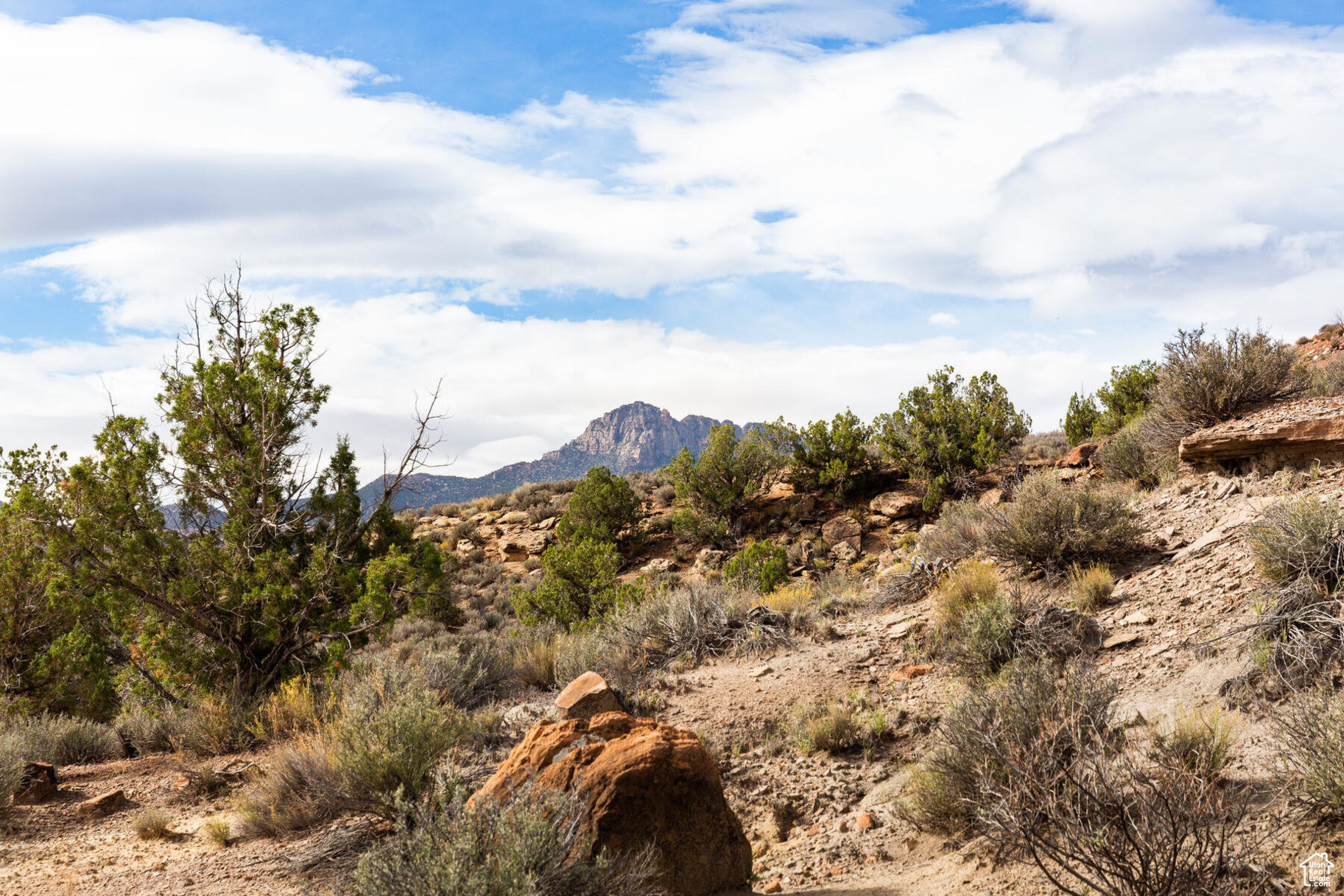 ANASAZI PLATEAU - Land