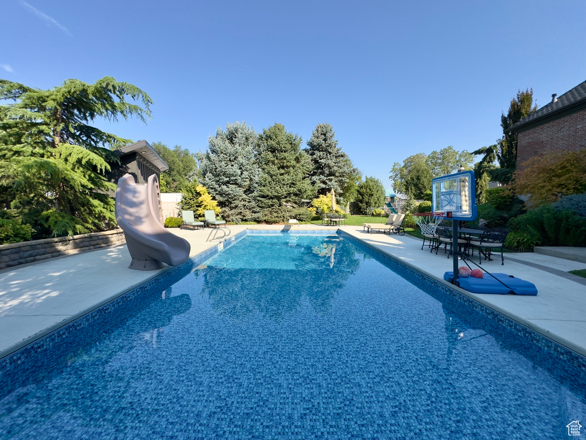 CHUGG FARR WEST FARMS - Residential