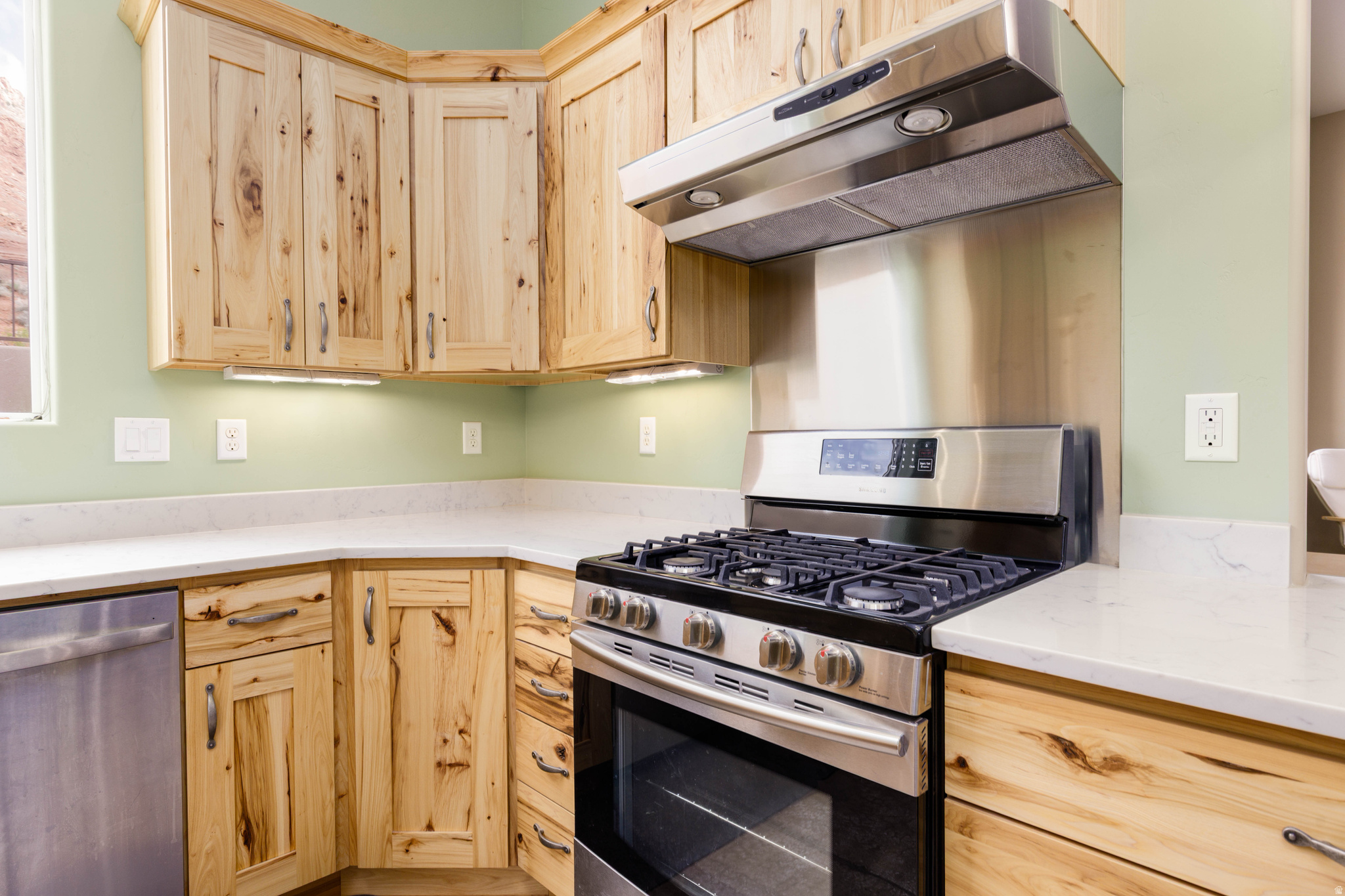 RED MOUNTAIN ESTATES - Residential