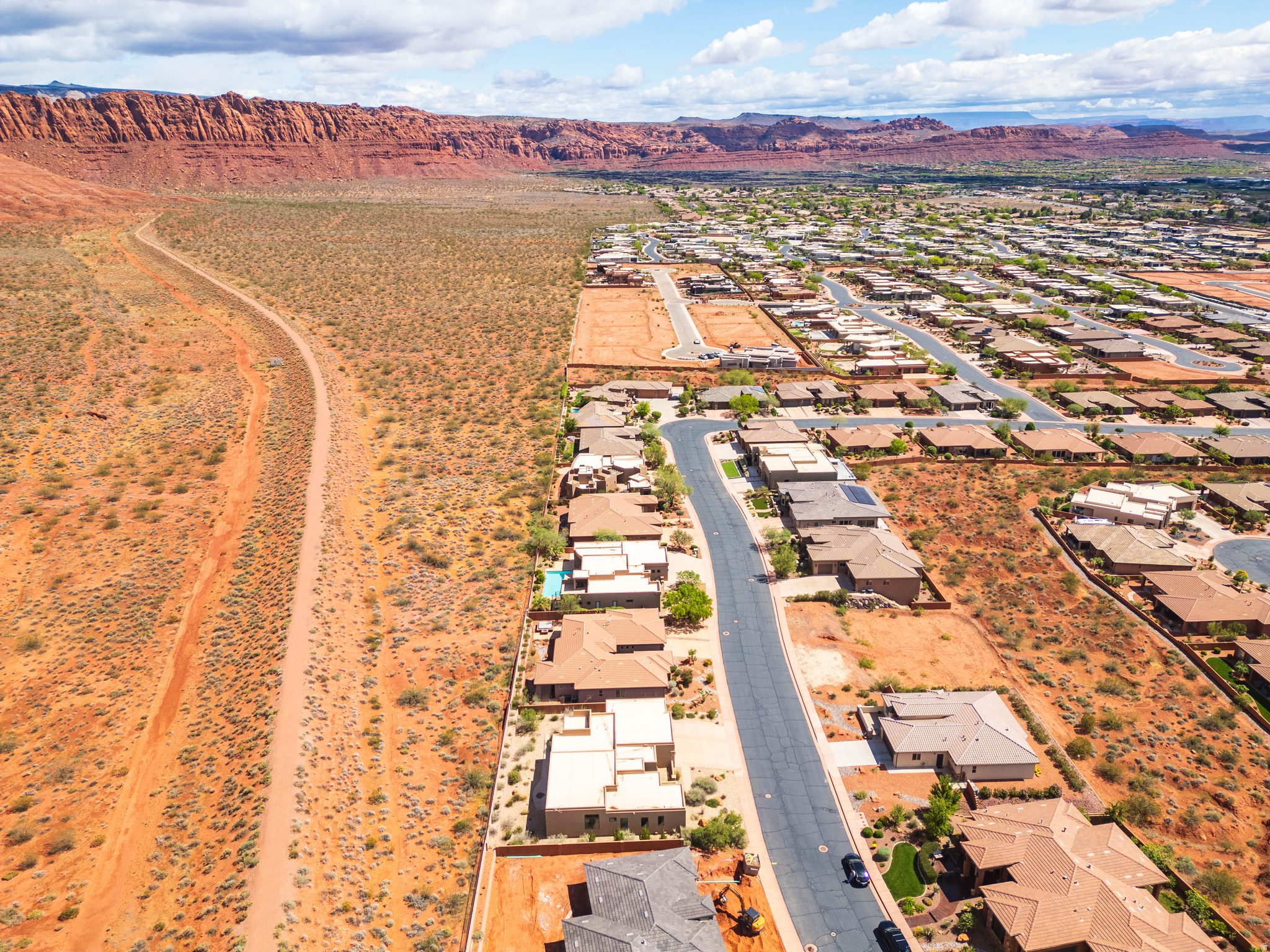 RED MOUNTAIN ESTATES - Residential