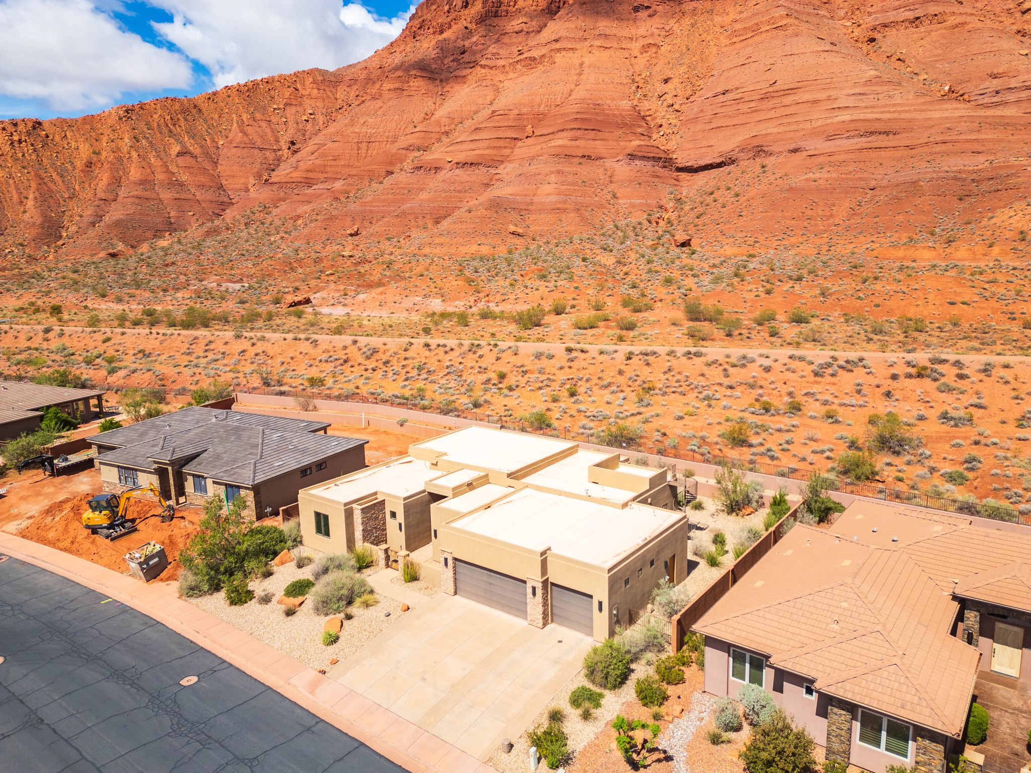 RED MOUNTAIN ESTATES - Residential