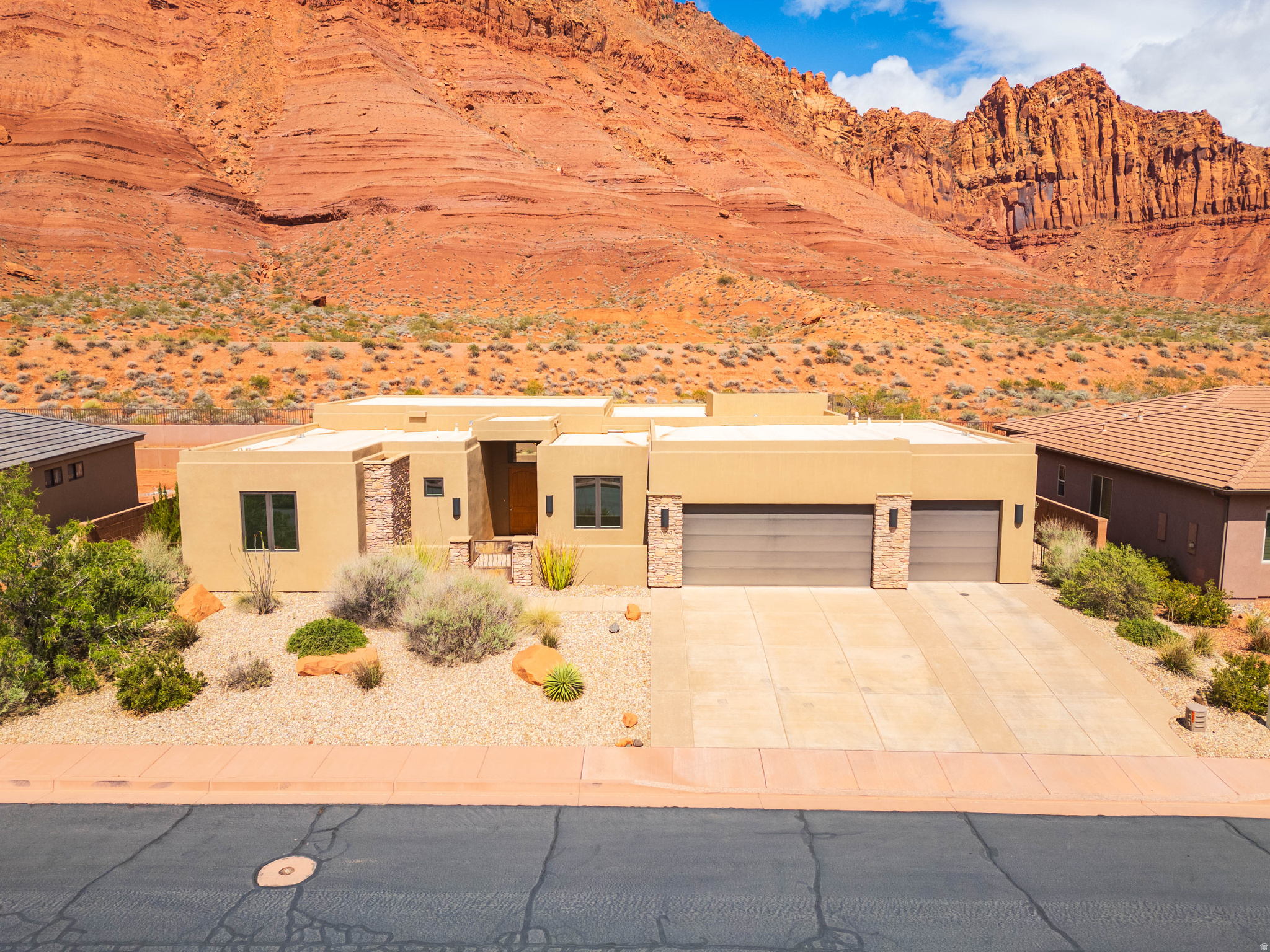 RED MOUNTAIN ESTATES - Residential