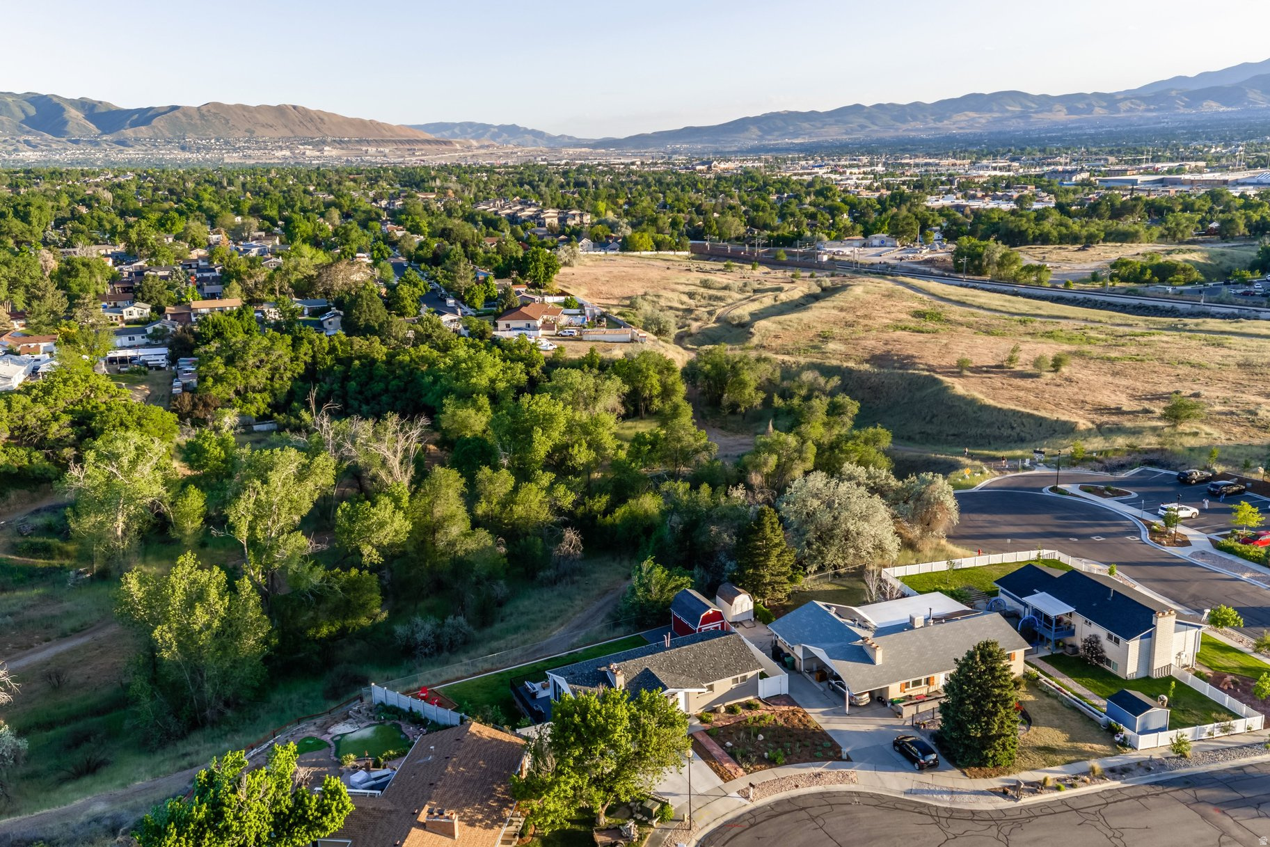 TORRY PINES - Residential