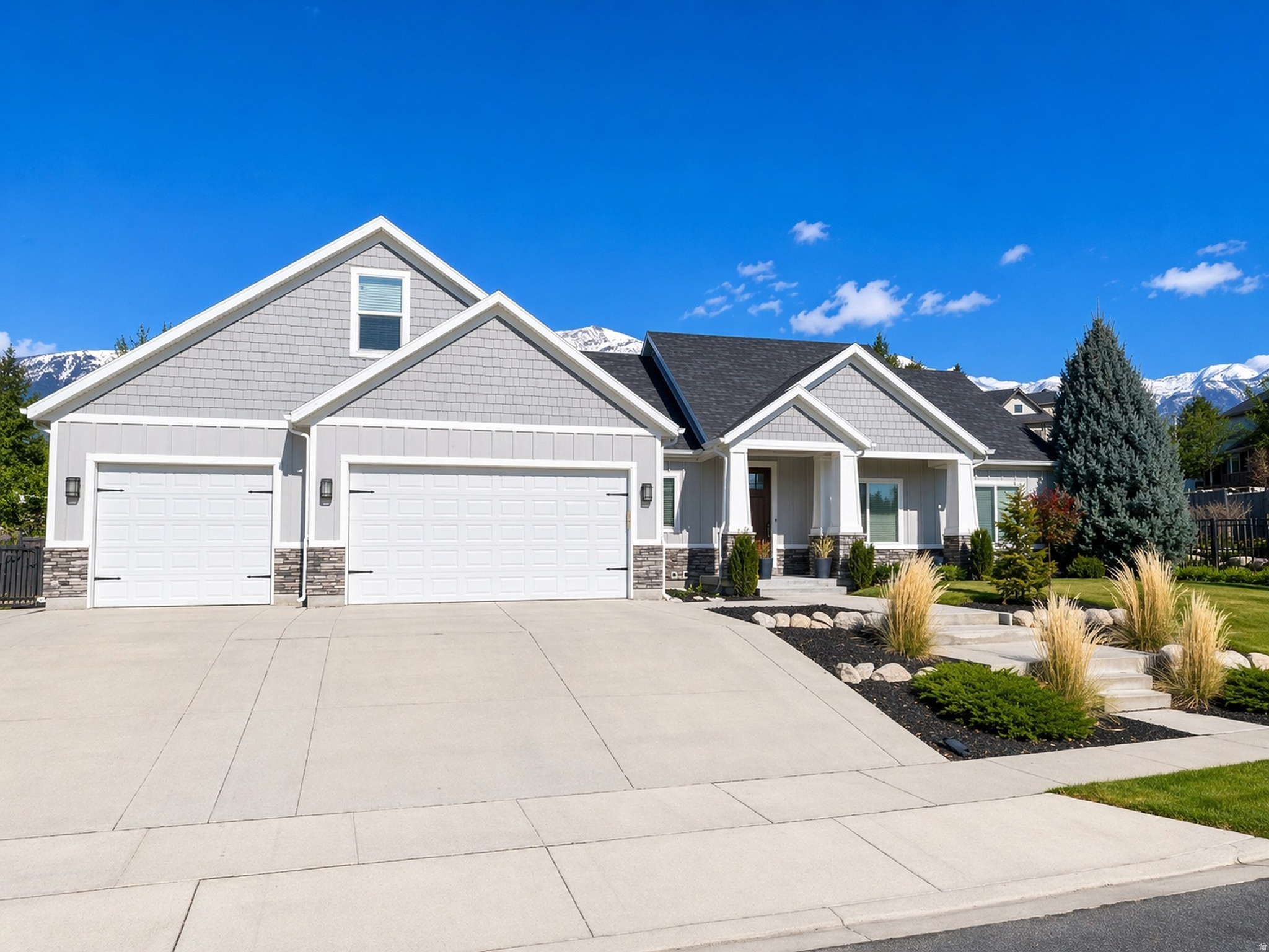 RIDGE - Residential
