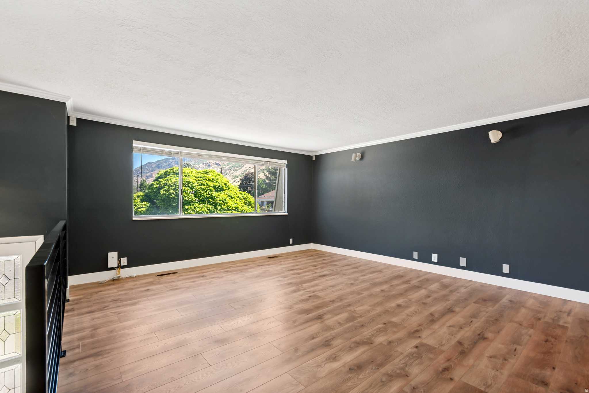 HIGHLAND TERRACE - Residential