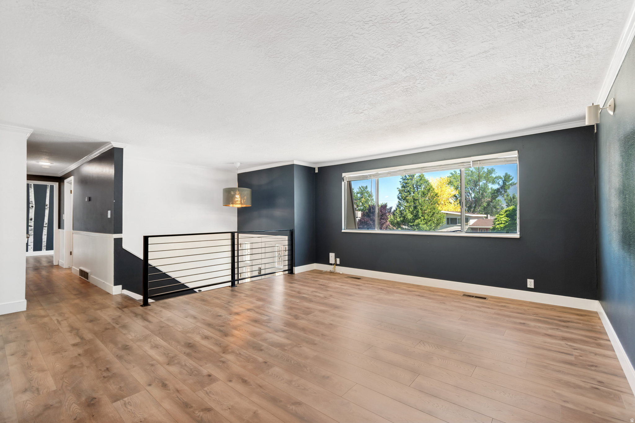 HIGHLAND TERRACE - Residential