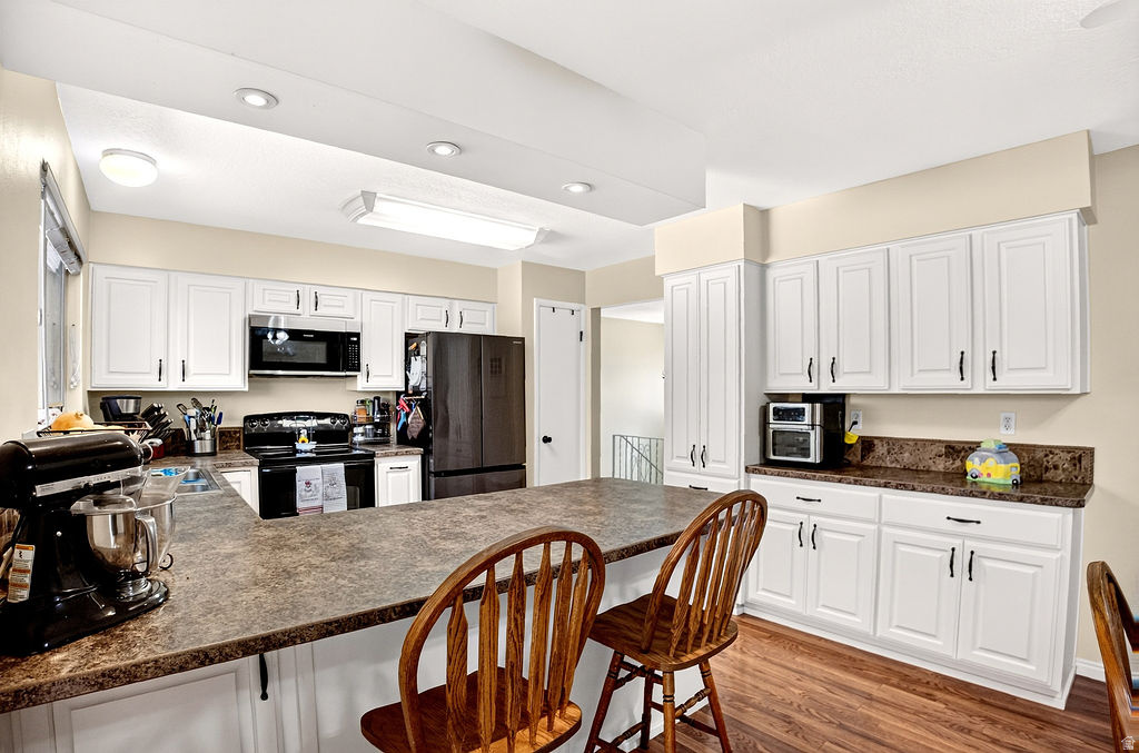 FAIRWAY ESTATES 4TH ADDN - Residential