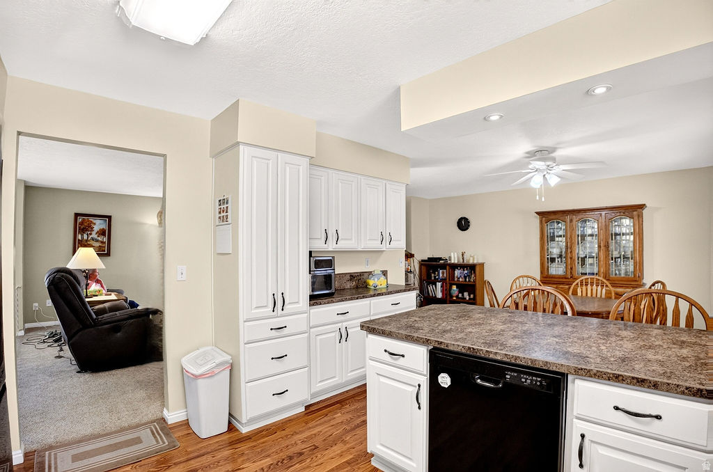 FAIRWAY ESTATES 4TH ADDN - Residential