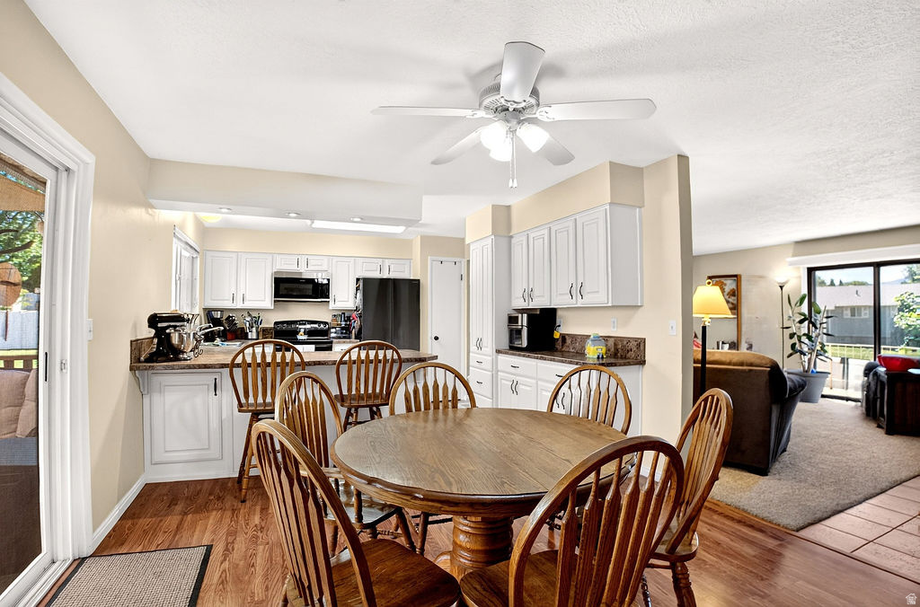 FAIRWAY ESTATES 4TH ADDN - Residential