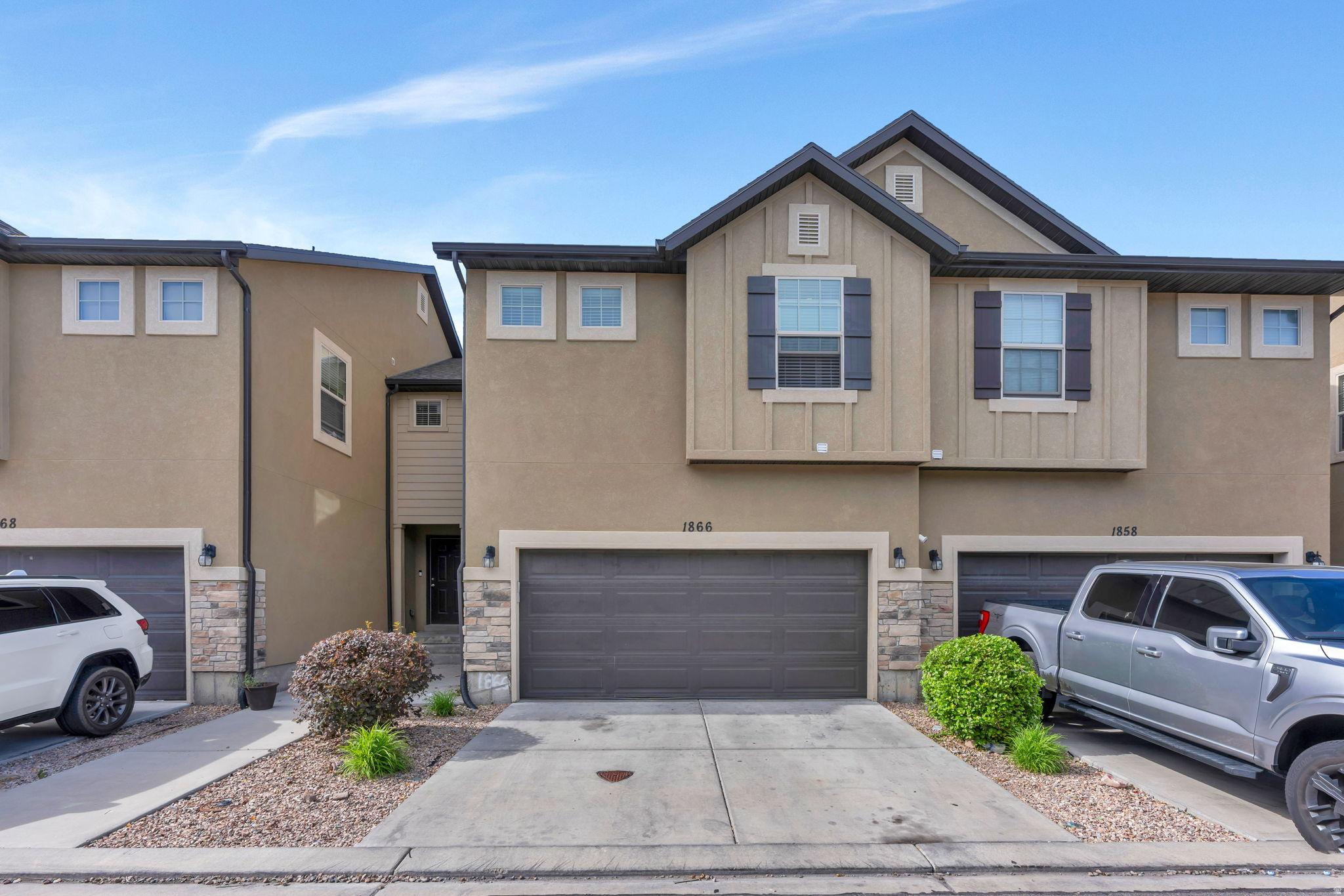 MAPLE MOUNTAIN TOWNH - Residential
