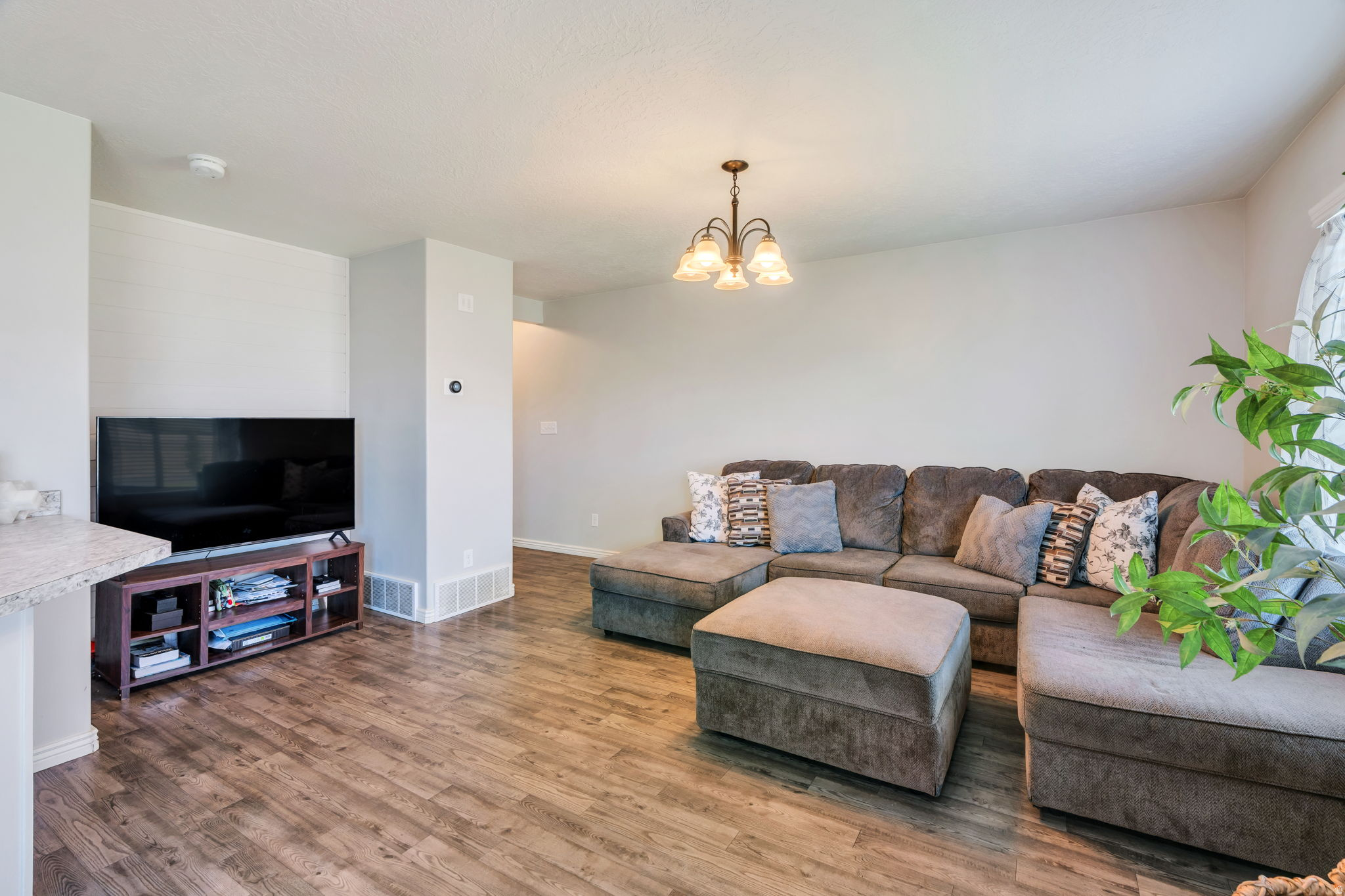 MAPLE MOUNTAIN TOWNH - Residential
