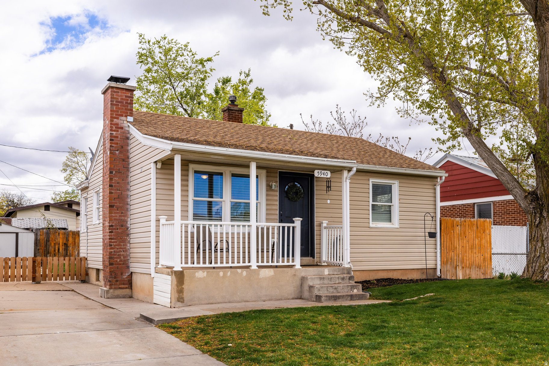 Charming and updated 4 bedroom, 2 bath home nestled in a well established Roy neighborhood. This home makes the most of its space with updates throughout and a practical, comfortable layout. This home offers amazing value without sacrificing convenience or comfort. Located just minutes from freeway access, Hill Air Force Base, and shopping, dining, and entertainment in Clinton and Riverdale and Ogden.