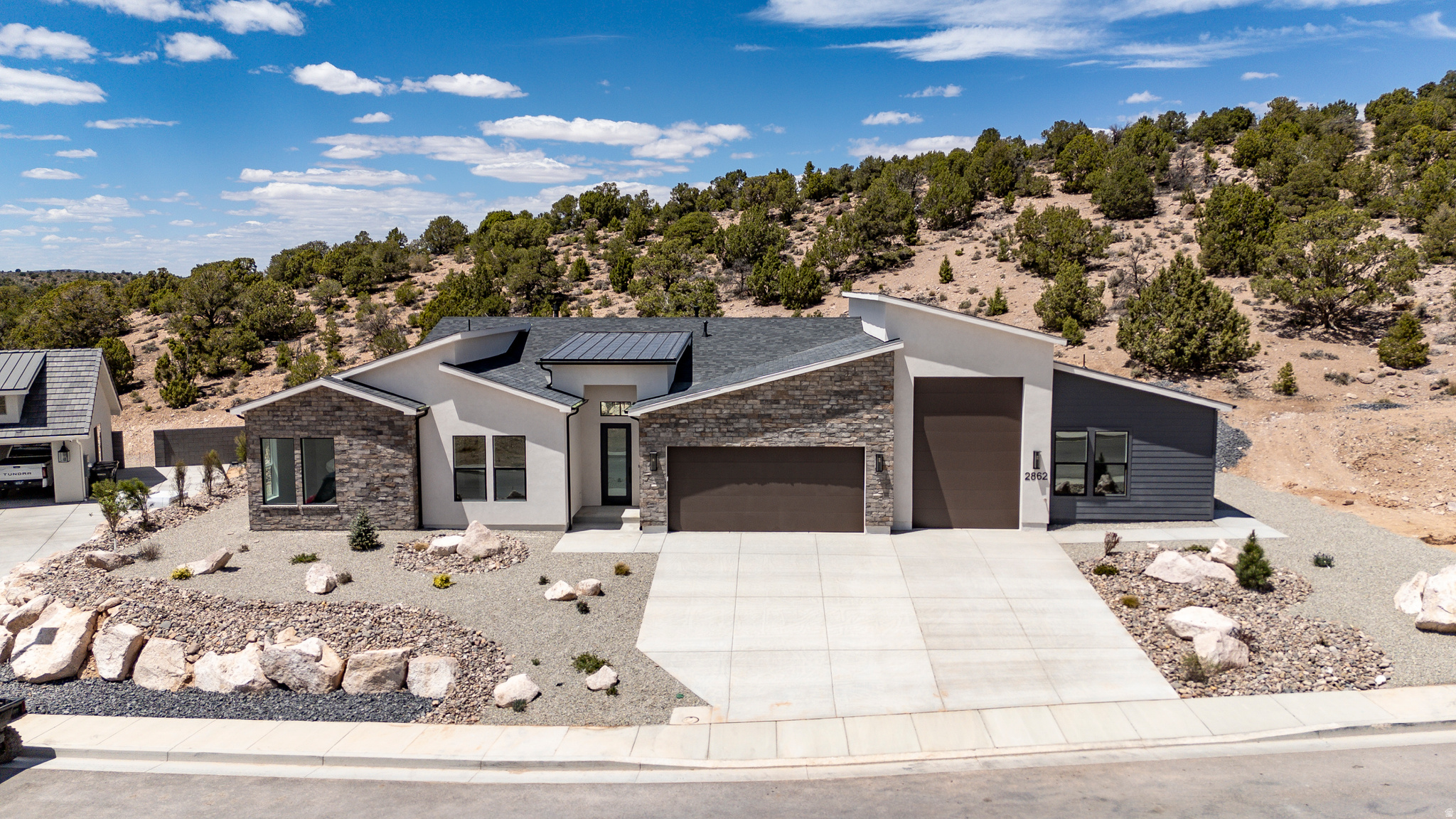 SADDLEBACK RIDGE - Residential