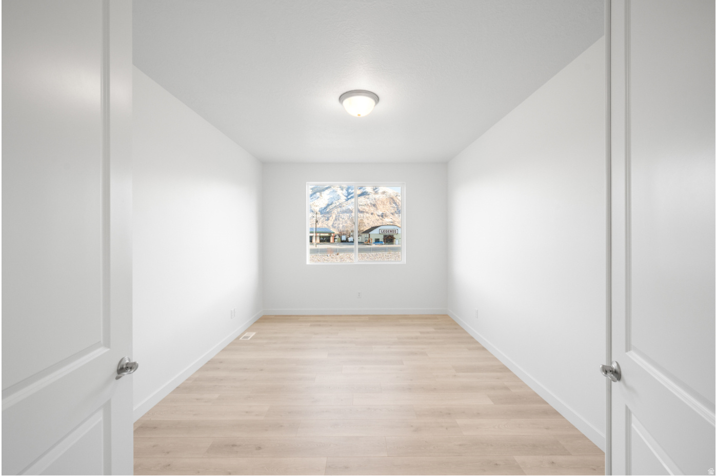 TAYLOR LANDING - Residential