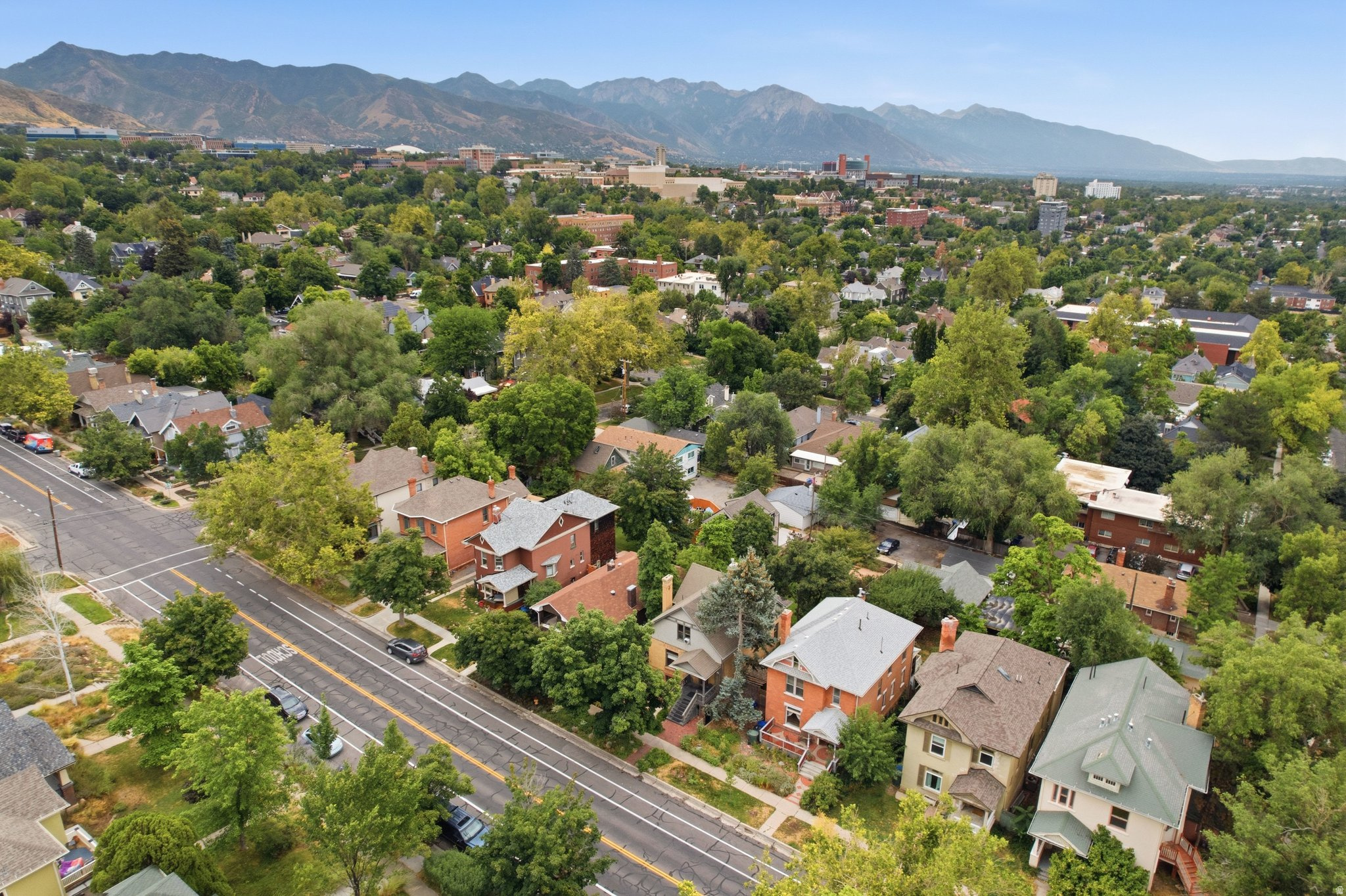 AVENUES - Residential