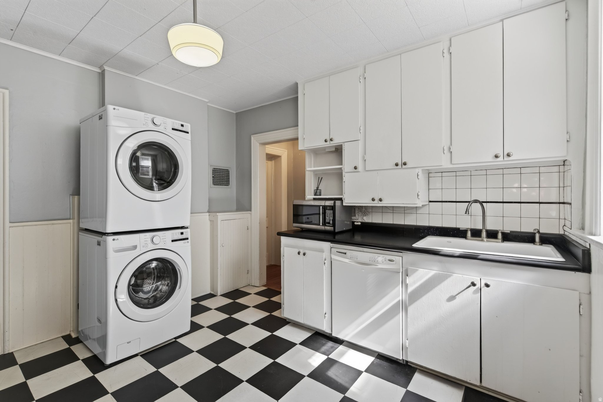 AVENUES - Residential
