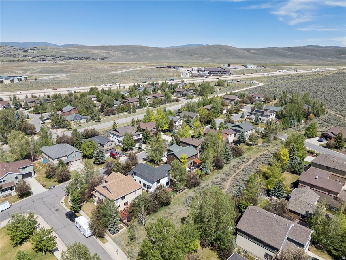 SILVER SUMMIT - Residential