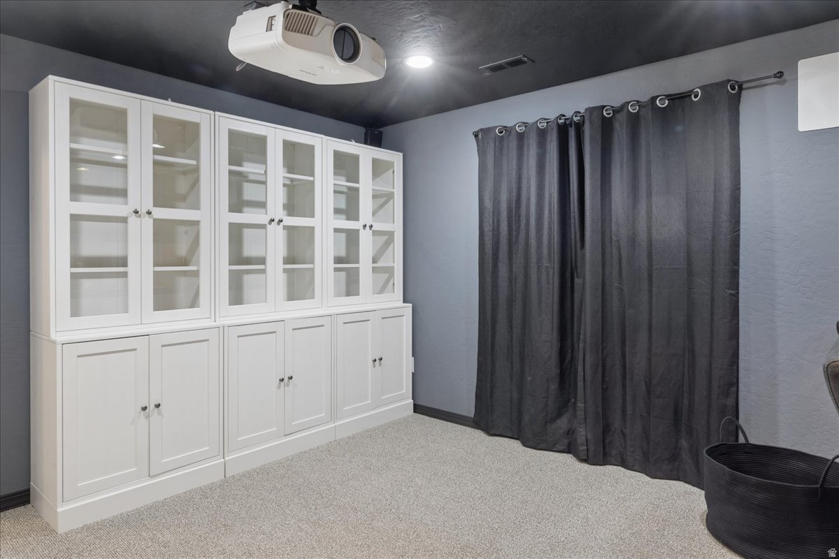 SILVER SUMMIT - Residential