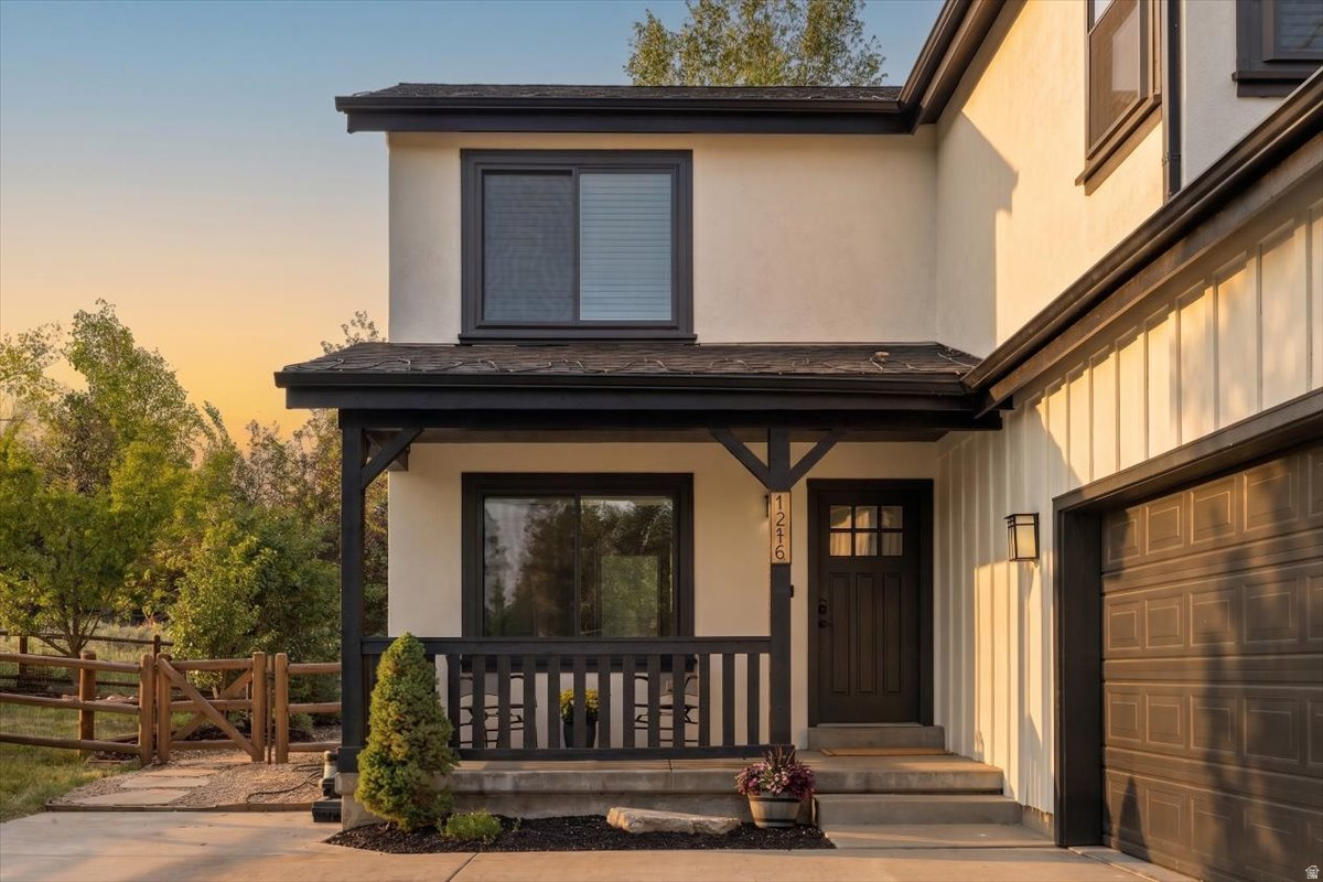 SILVER SUMMIT - Residential
