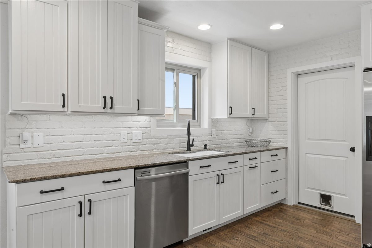 SILVER SUMMIT - Residential