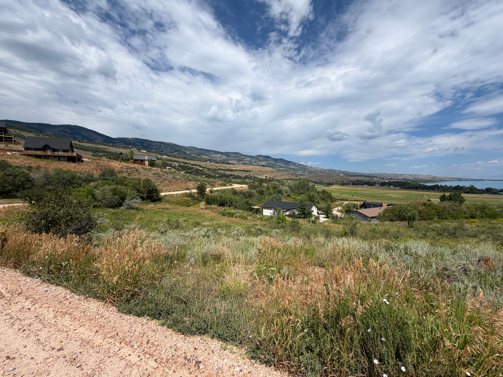 SWAN CREEK - Land