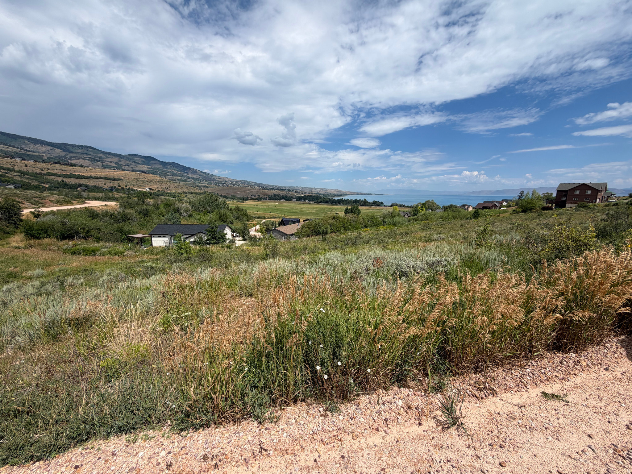 SWAN CREEK - Land