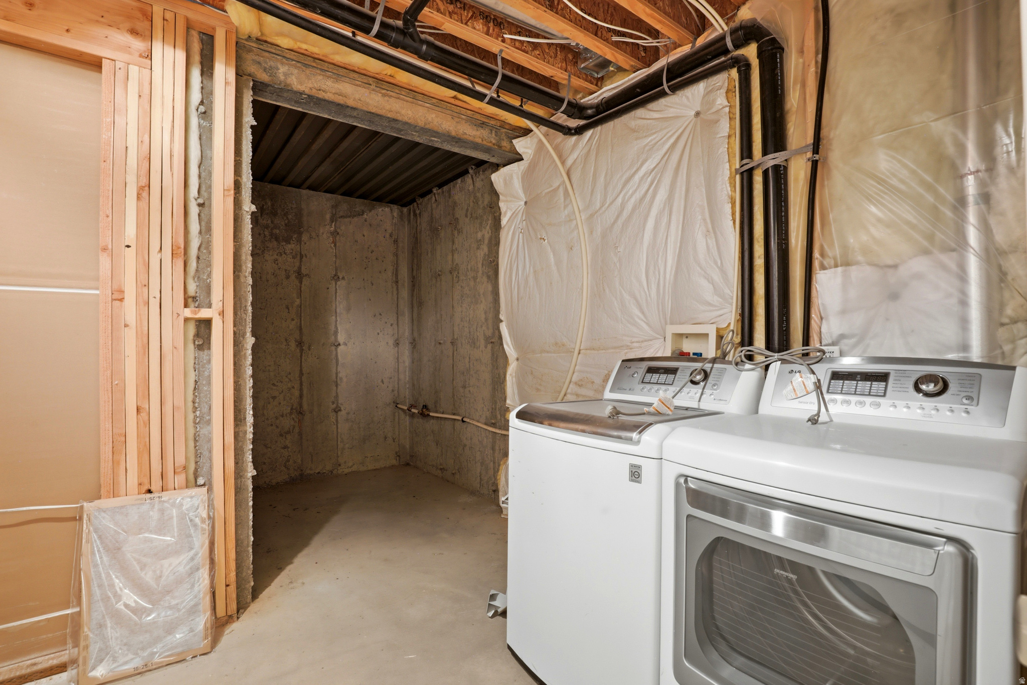 JONES FARMS WEST - Residential