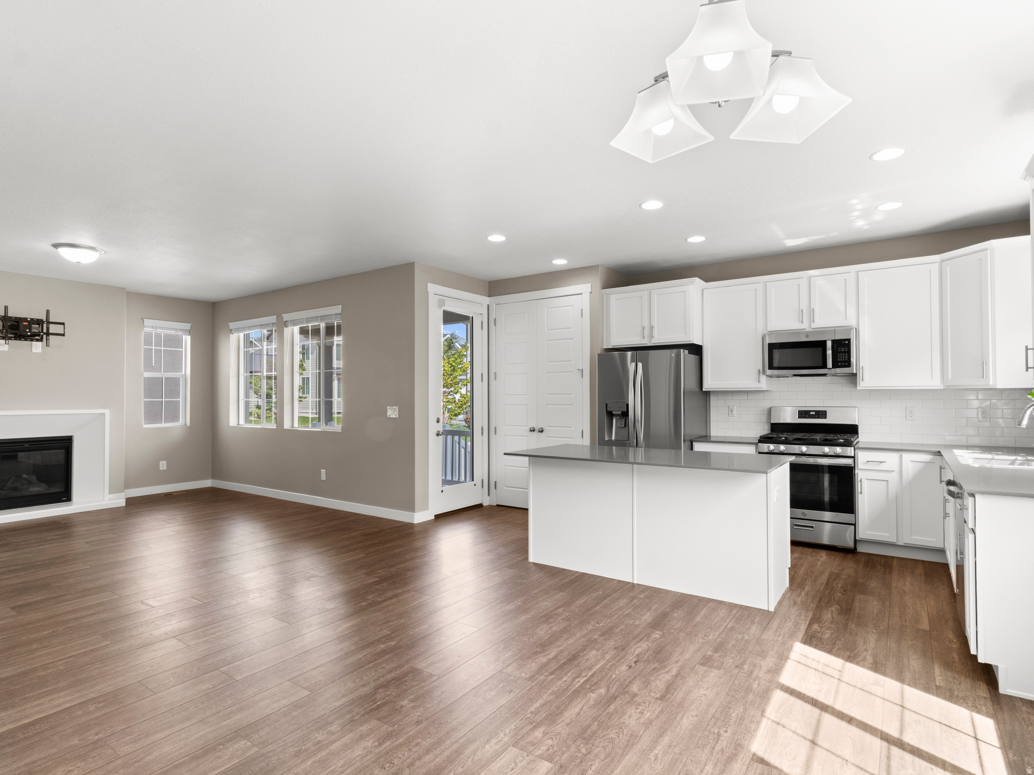 IVORY RDG PRKSDCTG26 - Residential