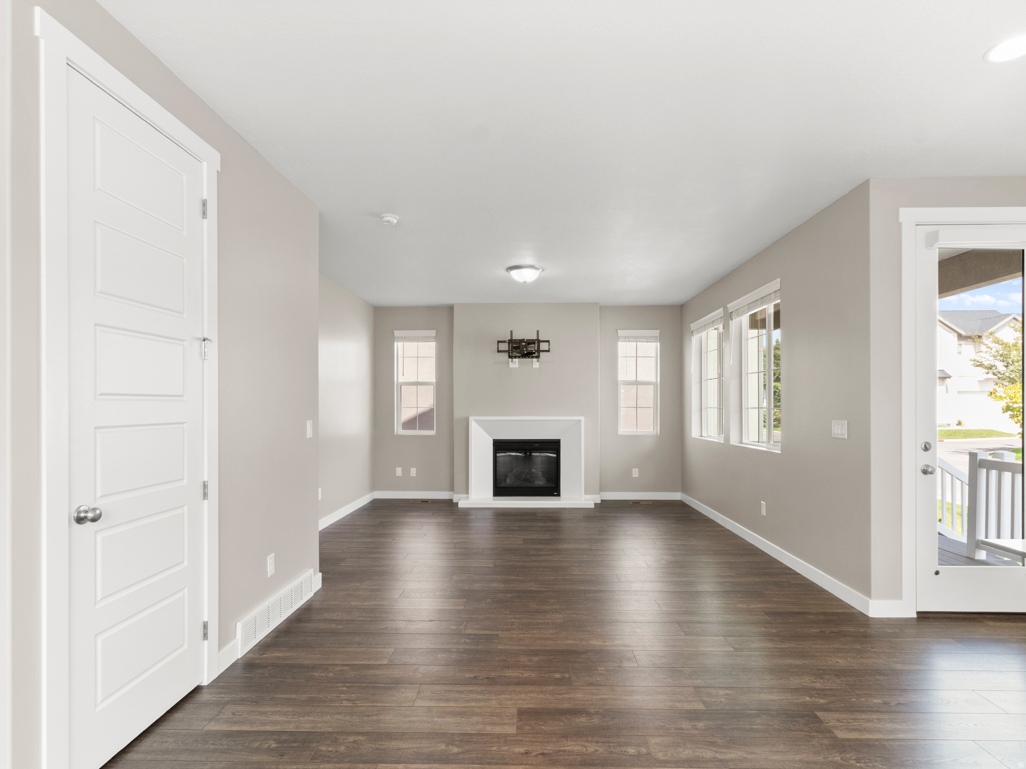 IVORY RDG PRKSDCTG26 - Residential